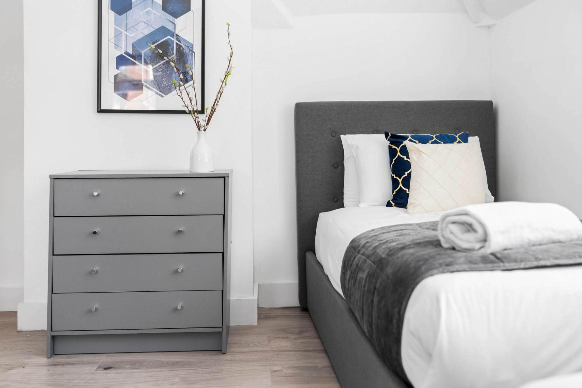 Three Bedroom House - Parking & Garden - Netflix - Wifi - Great Location - 215R Birmingham Eksteriør billede